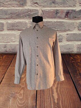 MATERIAL LONDON MEN LONG SLEEVE CASUAL DRESS SHIRT - SIZE LARGE